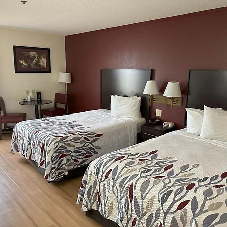 Red Roof Inn Clyde מראה חיצוני תמונה